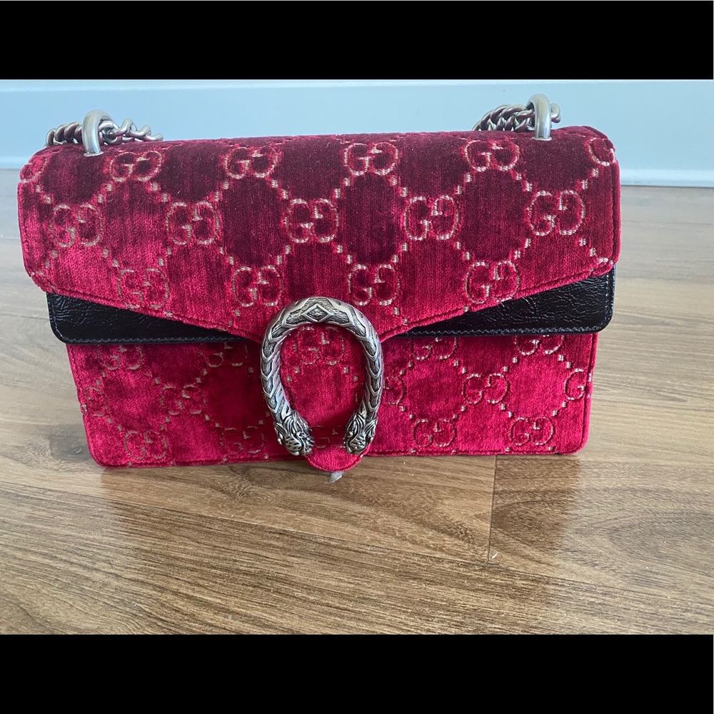 Gucci red Dionysus GG velvet small shoulder bag